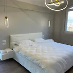 22 Villa Tirana